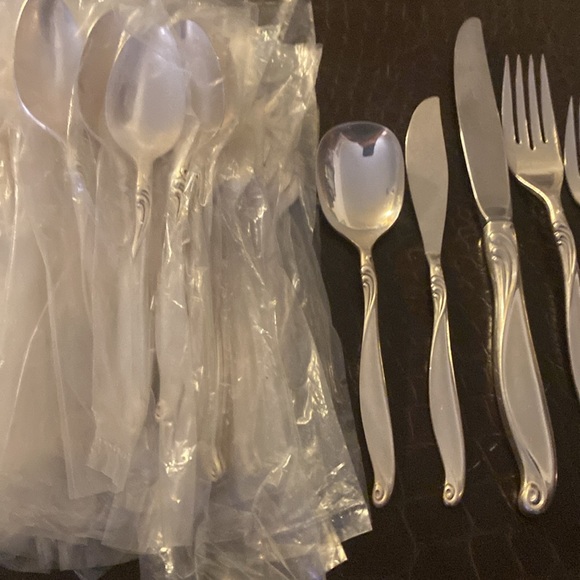 MID CENTURY VTG 1963 SKYWARD SILVERPLATED 1881 ROGERS - Picture 2 of 5